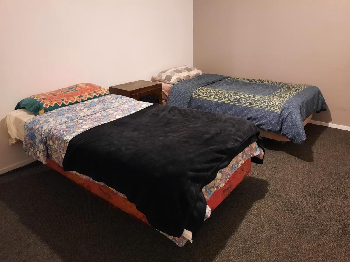 Papamoa Budget Accommodation Exterior photo